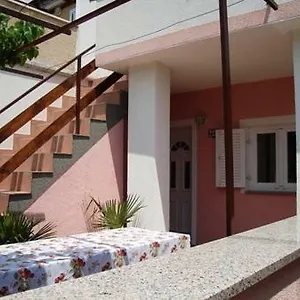 Sersic , Baška Croazia